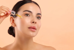 Vitamin C serum for skin health